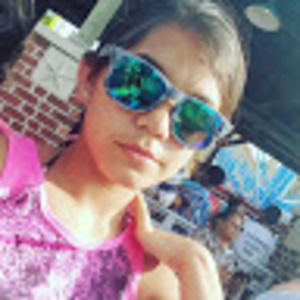 Meet your Posher, Eva